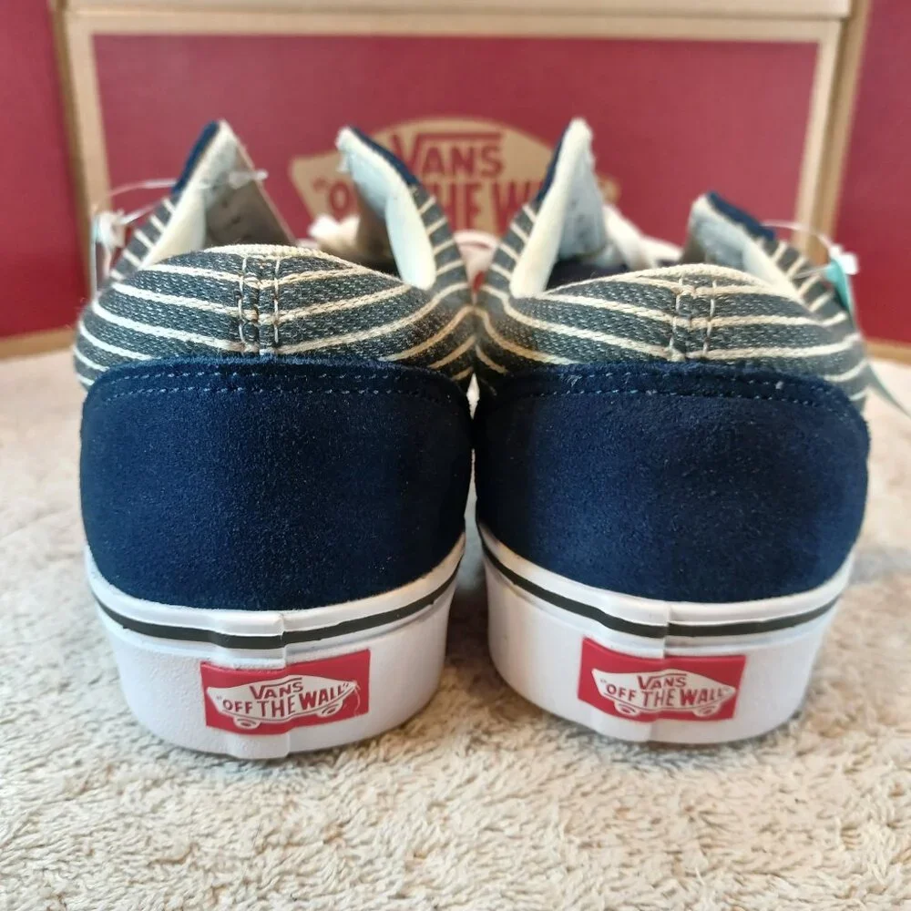 Vans Men's 7.5/Women's 9 Comfycush Old Skool Stripe Dress Blues/White VN0A5DYC9K